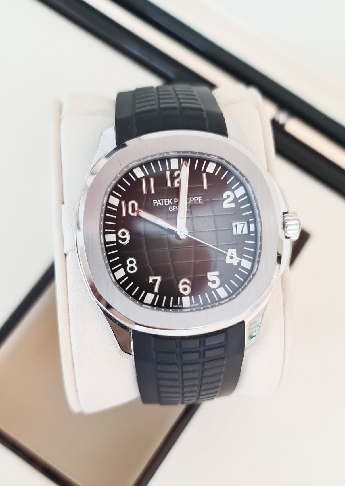Patek Philippe Aquanaut (Reference 5167A-001 in stainless steel) black